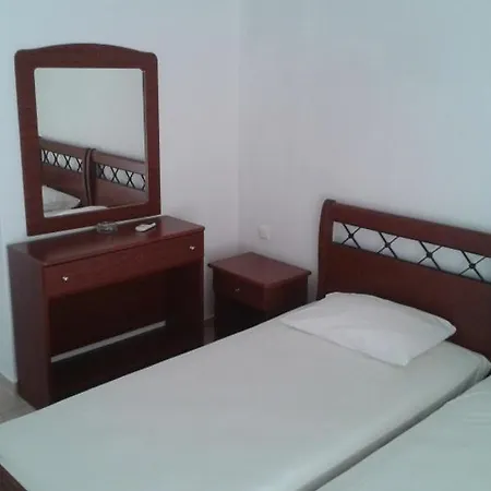 Sofia * نيا سكيوني