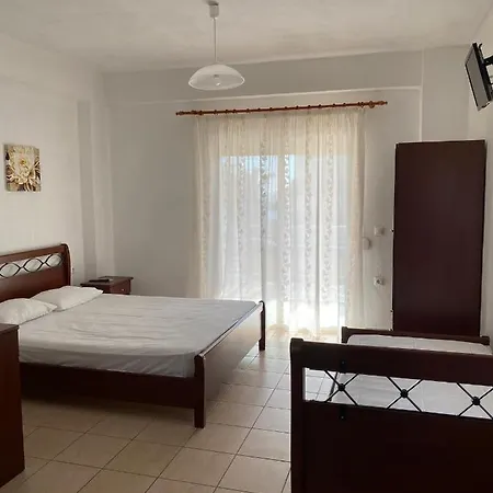 Sofia فندق نيا سكيوني