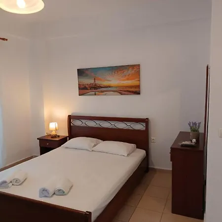 Sofia * نيا سكيوني