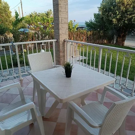 Sofia Неа-Скиони